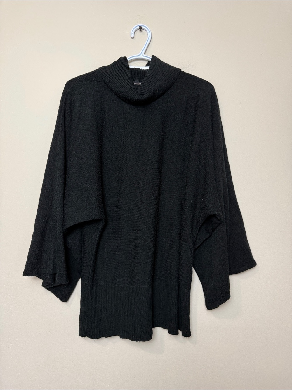 BCBGMaxAzria Black Cowl Neck Poncho Sweater size XL